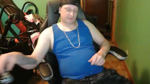 edwardaims_2please online show from 04/25/26, 02:58