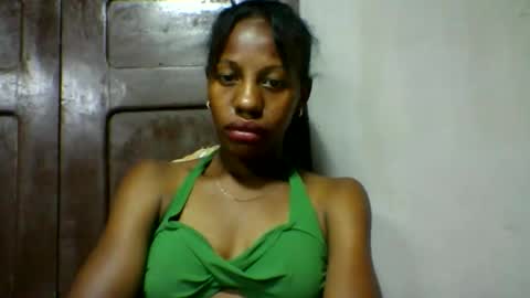 edwige770943 online show from 05/08/26, 06:41
