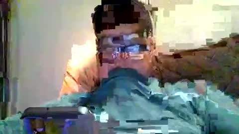 Snapshot of edwins777 chatting on 05/04/26, 06:59 Nicky789 online show from 05/04/26, 06:59