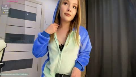 Lili online show from 06/03/26, 07:00