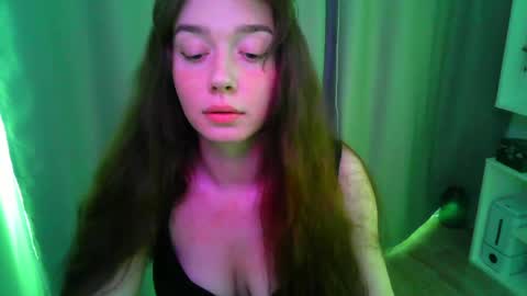 effie_balconii online show from 04/16/26, 02:29