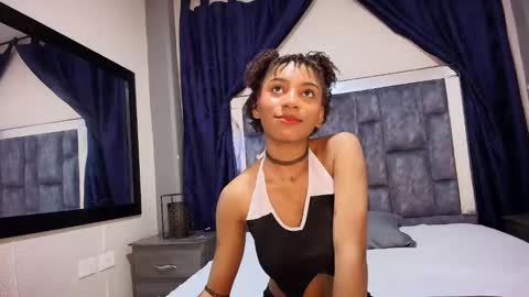 Effie online show from 03/07/25, 09:06