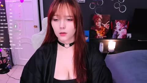 Snapshot of effie_lee chatting on 05/17/26, 04:54 Effie online show from 05/17/26, 04:54