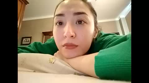 Effy online show from 12/15/24, 10:07