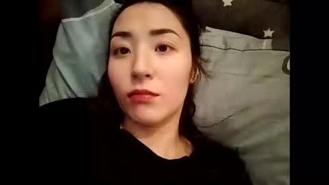 Effy online show from 12/31/24, 03:53