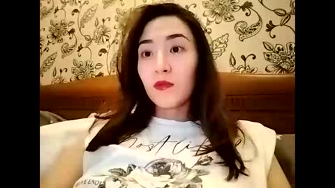 Effy online show from 10/01/25, 01:39