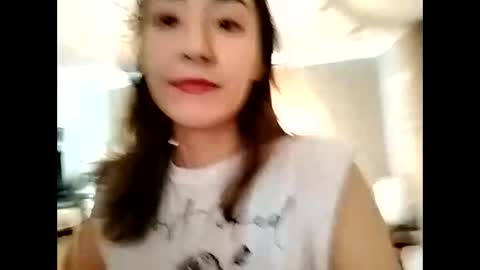 Effy online show from 10/08/25, 09:40