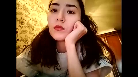 Effy online show from 10/15/25, 12:27