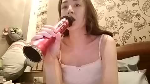 Snapshot of effy007 chatting on 06/19/26, 03:27 Effy online show from 06/19/26, 03:27