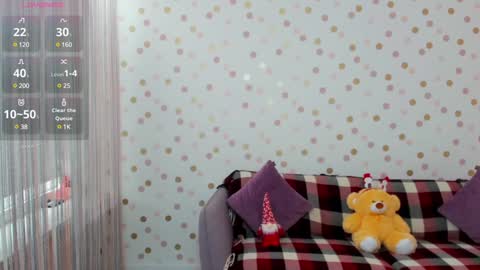 Effy online show from 01/14/25, 08:41