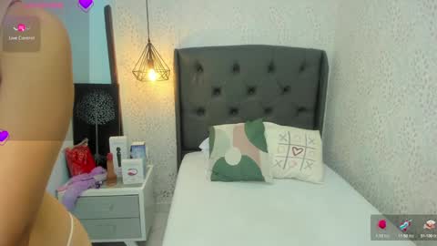  E F F Y  online show from 03/05/25, 07:27