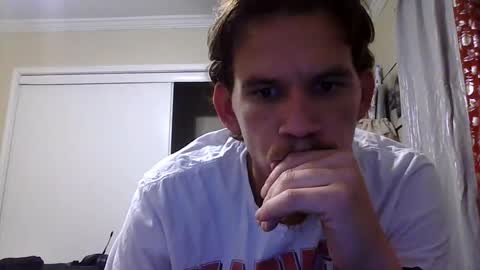 efrainrgarza56548967 online show from 10/28/25, 04:27