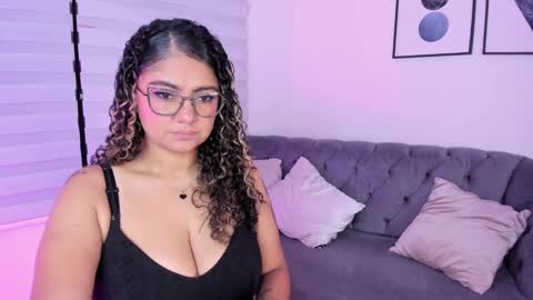 efy_lopez online show from 10/16/25, 12:06