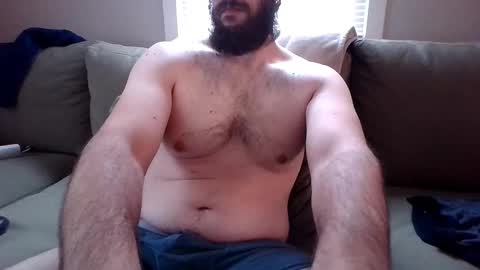 Snapshot of eggplantout chatting on 12/11/24, 03:26 Eggplant Out online show from 12/11/24, 03:26