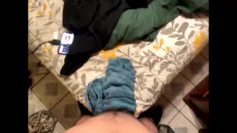 Snapshot of ehdgher chatting on 10/27/25, 01:59 ehdgher online show from 10/27/25, 01:59