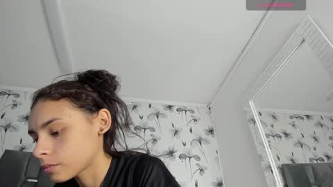 Valery online show from 01/21/25, 01:22