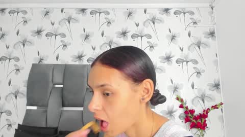 Valery online show from 09/16/25, 01:23