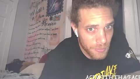 Snapshot of ehusband chatting on 05/18/26, 04:51 Ace Wit Da Face online show from 05/18/26, 04:51