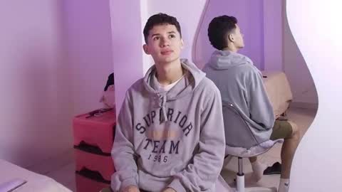 Snapshot of eiden_blake chatting on 12/01/25, 11:43 Eiden Blake online show from 12/01/25, 11:43