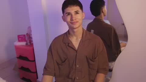 Snapshot of eiden_blake chatting on 12/18/25, 11:44 Eiden Blake online show from 12/18/25, 11:44