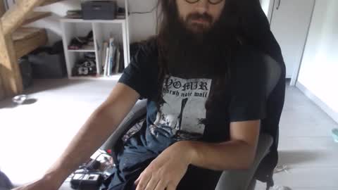 eighthundredeightyeight online show from 05/29/26, 08:34