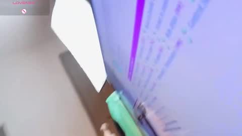 eileen__stone online show from 11/19/25, 06:08