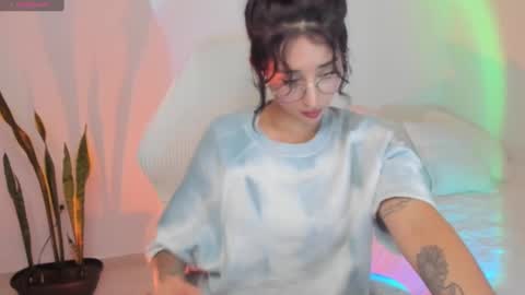 Snapshot of eileenford chatting on 02/11/25, 11:22 EileenFord online show from 02/11/25, 11:22