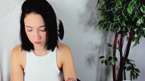 Snapshot of eileenmoores chatting on 09/10/25, 06:02 eileenmoores online show from 09/10/25, 06:02