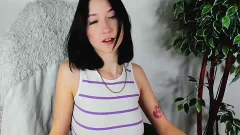 Snapshot of eileenmoores chatting on 09/25/25, 03:38 eileenmoores online show from 09/25/25, 03:38