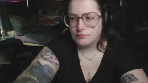 eilidh 3 online show from 03/11/26, 02:06