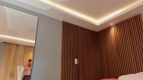 Eilin online show from 01/17/25, 12:31