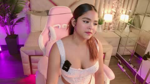 eimy__2 online show from 09/29/25, 03:22
