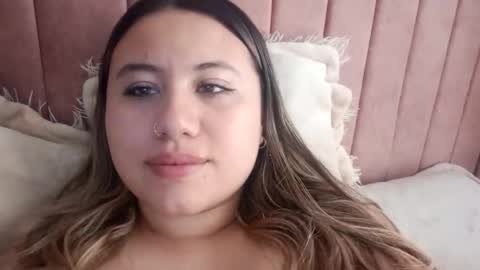 Snapshot of eimy_collin chatting on 05/25/26, 03:51 EIMY MODEL INDEPENDENT online show from 05/25/26, 03:51