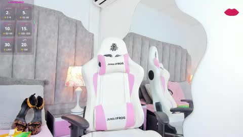 eimycampbell online show from 04/15/26, 02:40