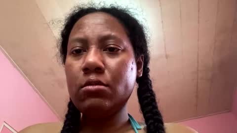 Snapshot of eirondra_valeen chatting on 05/05/26, 10:12 Eirondra Valeen online show from 05/05/26, 10:12