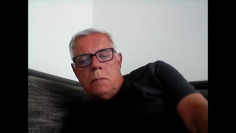 eisbaer1957 online show from 05/01/26, 01:26