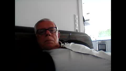 eisbaer1957 online show from 06/06/26, 01:27