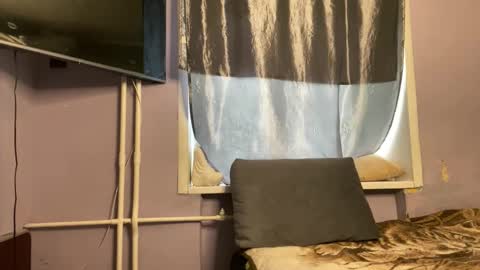 Eitan online show from 02/12/26, 05:35