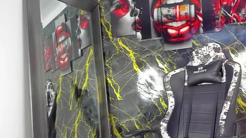 Eithan online show from 04/12/26, 11:48