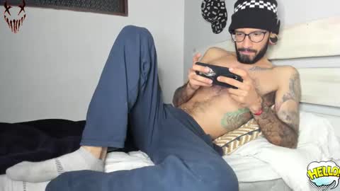 Snapshot of eithan_rune chatting on 01/14/26, 04:18 eithan_rune online show from 01/14/26, 04:18