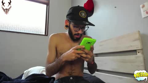 Snapshot of eithan_rune chatting on 01/17/26, 12:43 eithan_rune online show from 01/17/26, 12:43