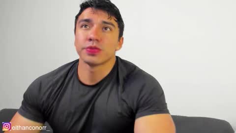 Snapshot of eithanconor1 chatting on 01/19/26, 03:21 EITHAN CONOR online show from 01/19/26, 03:21