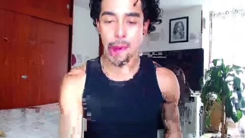 xoxo online show from 04/06/26, 09:49