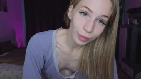 please read my bio there is information about private shows and about my personality online show from 04/19/26, 10:58