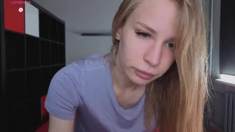 please read my bio there is information about private shows and about my personality online show from 06/02/26, 08:05