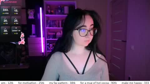 Snapshot of el_sweety chatting on 06/12/26, 10:03 If you like it when I meow give me a thumbs up online show from 06/12/26, 10:03