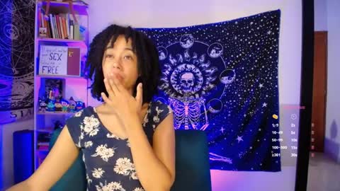 Ela  Help me reach 100 thumbs up online show from 07/08/26, 07:02