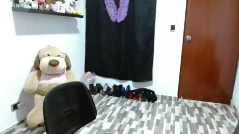 ela_3611 online show from 01/21/25, 02:11