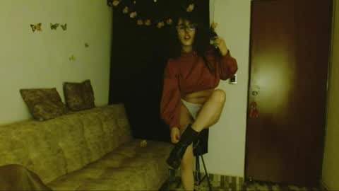 ela_3611 online show from 04/19/26, 03:28