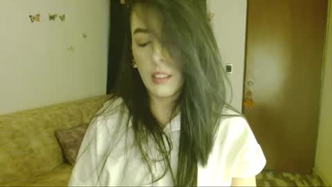 ela_3611 online show from 04/19/26, 11:07